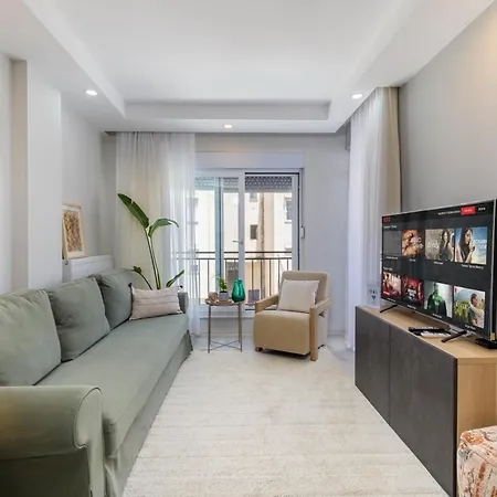 Modern House & Best Location & Oldtown 10 Min